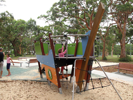 playground equipment bundeena oval